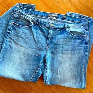 Men’s 42R BKE Derek jeans
